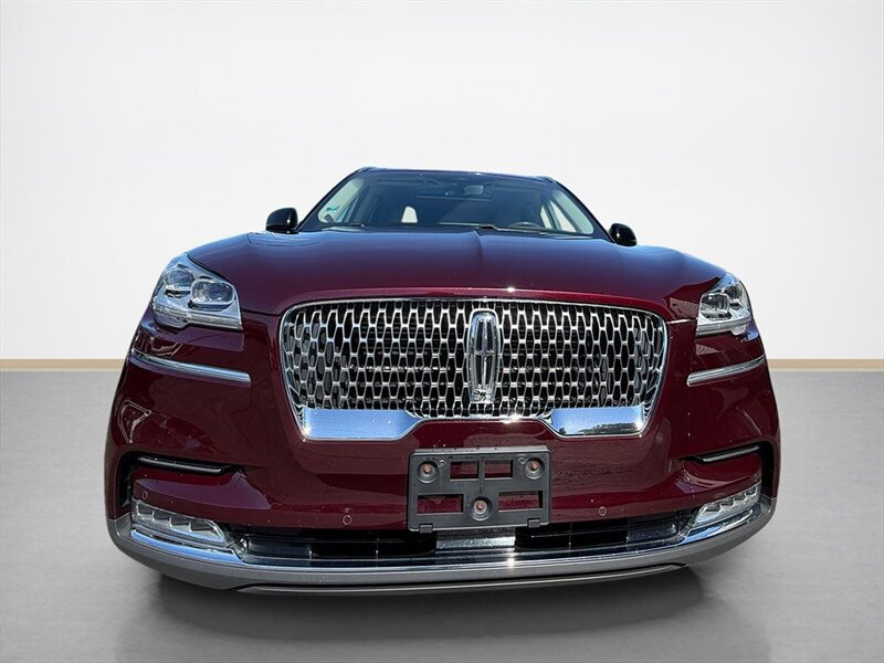 Used 2020 Lincoln Aviator Reserve w/ Equipment Group 202A AWD/4WD image 9