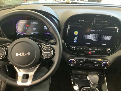 Certified 2024 Kia Soul EX FWD image 10