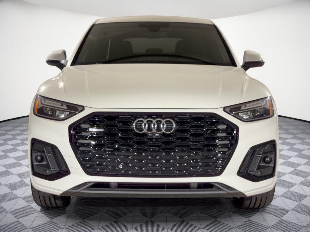 Used 2023 Audi Q5 2.0T Premium Plus w/ Premium Plus Package AWD/4WD image 6