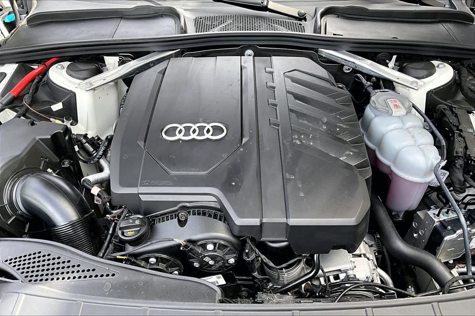 Used 2024 Audi A5 2.0T Premium Plus w/ Premium Plus AWD/4WD image 32