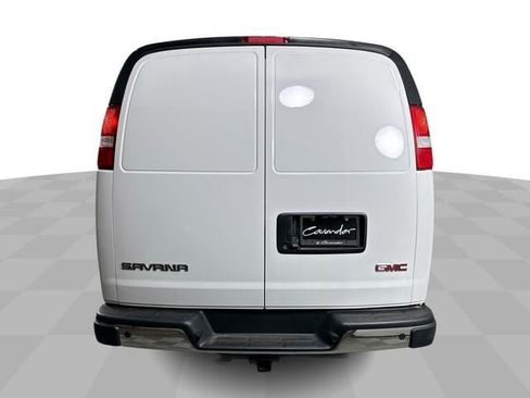 New 2025 GMC Savana 3500 w/ Driver Convenience Package RWD image 8