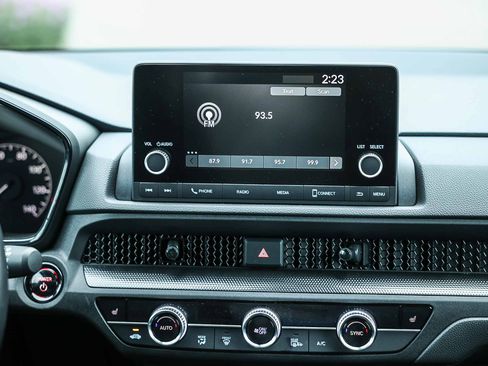 Used 2025 Honda CR-V Sport image 21