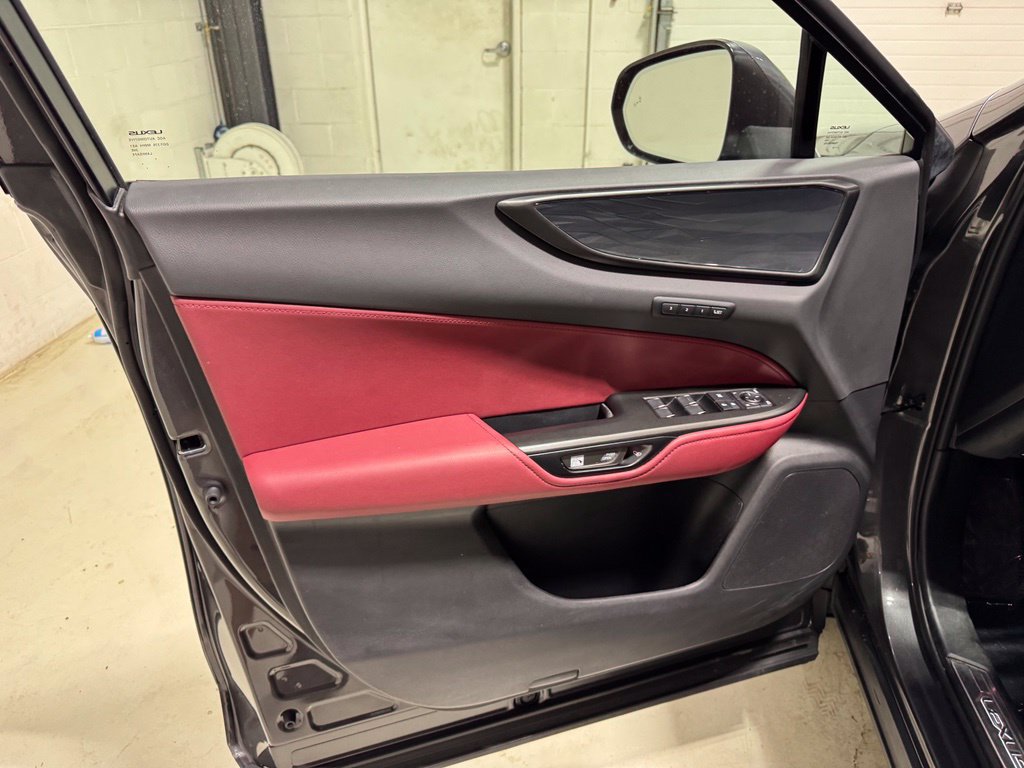 Used 2022 Lexus NX 350h AWD image 10
