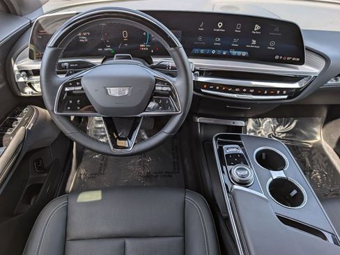 Certified 2024 Cadillac Lyriq Sport AWD/4WD image 13