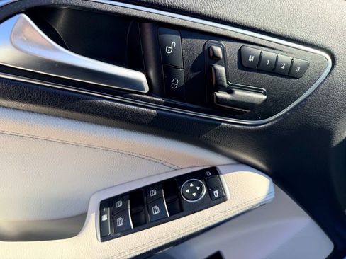 Used 2017 Mercedes-Benz GLA 250 GLA 250 image 15