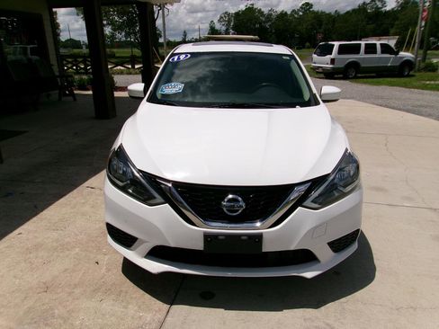 Used 2019 Nissan Sentra SV w/ Special Edition Package image 2