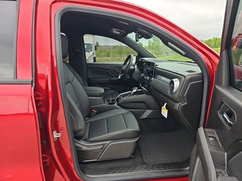 New 2026 Chevrolet Colorado LT w/ LT Convenience Package AWD/4WD image 28