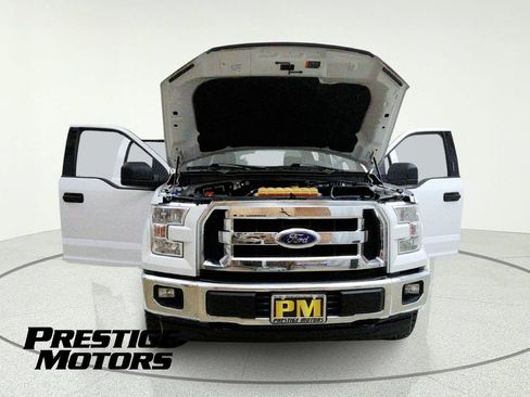 Used 2017 Ford F150 XLT AWD/4WD image 9