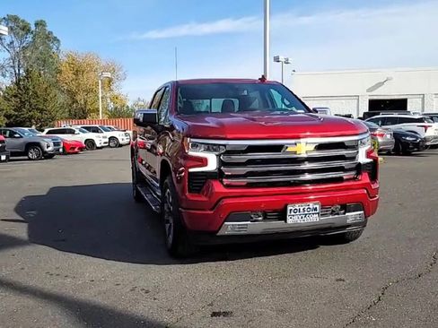 New 2026 Chevrolet Silverado 1500 High Country w/ Z71 Off-Road Package image 4