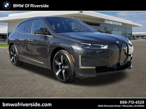 Certified 2022 BMW iX xDrive50 w/ Dynamic Handling Package image 1