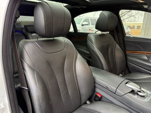 Used 2015 Mercedes-Benz S 550 Sedan image 24