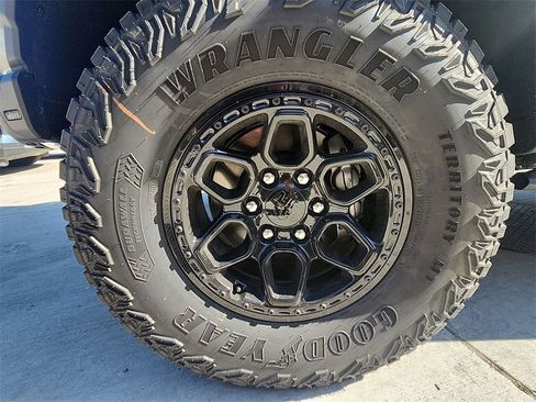 New 2026 Chevrolet Colorado ZR2 w/ ZR2 Bison Edition image 34