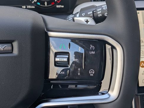 New 2026 Land Rover Discovery Sport Landmark AWD/4WD image 27