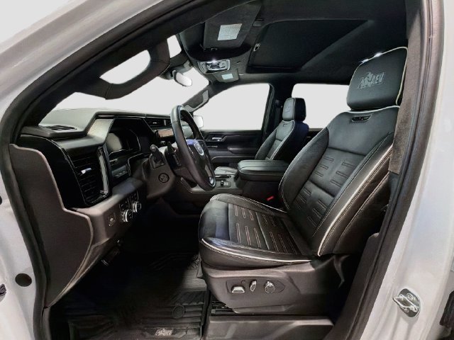 Used 2023 GMC Sierra 1500 AT4X w/ AT4X AEV Edition AWD/4WD image 18