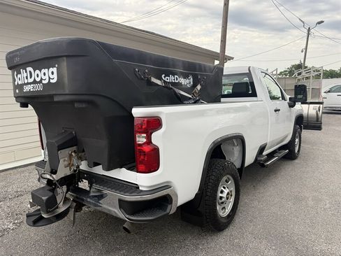 Used 2022 Chevrolet Silverado 2500 W/T w/ WT Fleet Convenience Package AWD/4WD image 2