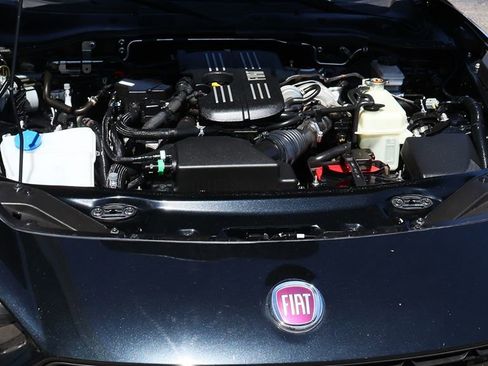 Used 2018 FIAT 124 Spider Classica w/ Technology Group image 49