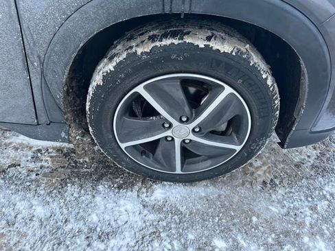 Used 2022 Honda HR-V EX image 13