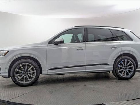 Used 2023 Audi Q7 2.0T Premium Plus AWD/4WD image 3