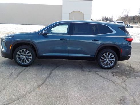 New 2026 Buick Enclave Preferred image 6