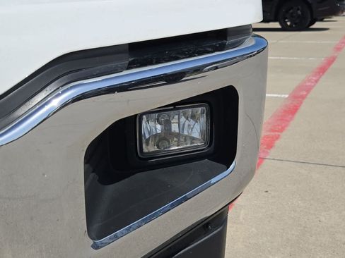 Used 2018 Ford F150 XLT w/ Equipment Group 302A Luxury RWD image 10