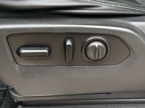 Used 2019 GMC Sierra 1500 SLT RWD image 27