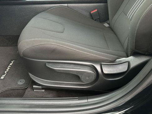 Certified 2024 Hyundai Elantra SEL FWD image 19