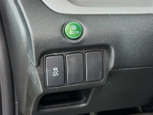 Used 2013 Honda CR-V LX image 11