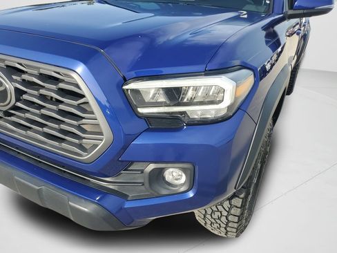 Certified 2023 Toyota Tacoma TRD Off-Road w/ Advanced Technology Package AWD/4WD image 26