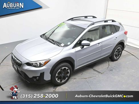 Used 2023 Subaru Crosstrek 2.0i Premium image 23
