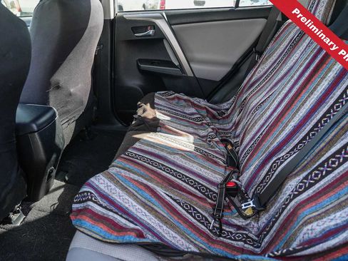 Used 2016 Toyota RAV4 XLE FWD image 14