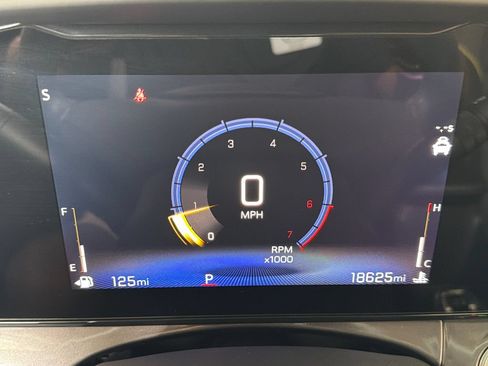 Used 2025 Chevrolet Trax ACTIV w/ Driver Confidence Package FWD image 23