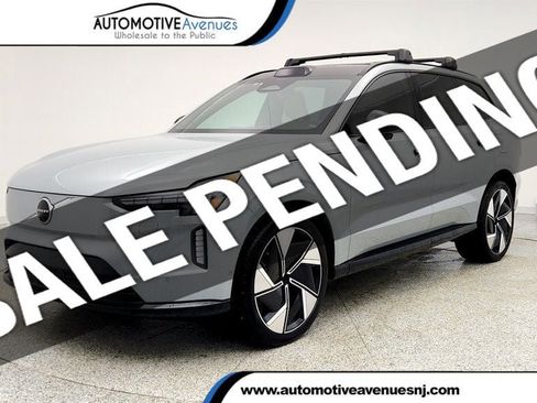 Used 2025 Volvo EX90 Ultra image 1