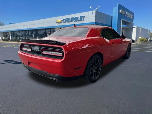 Used 2020 Dodge Challenger R/T Scat Pack RWD image 7