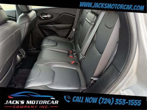 Used 2016 Jeep Cherokee Limited AWD/4WD image 22