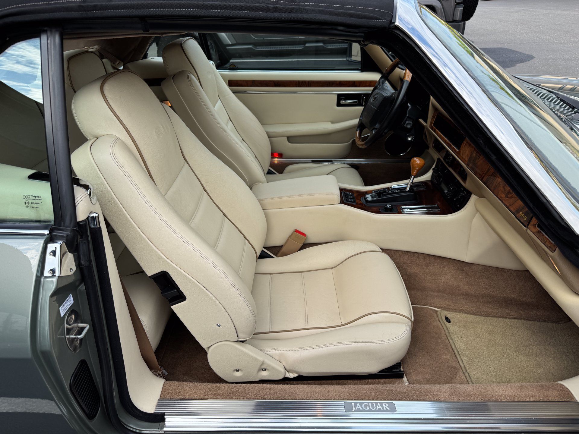 Used 1996 Jaguar XJS 4.0 Convertible RWD image 51