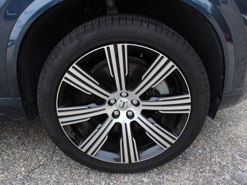 Certified 2025 Volvo XC90 T8 Ultra w/ Protection Package Premier AWD/4WD image 12
