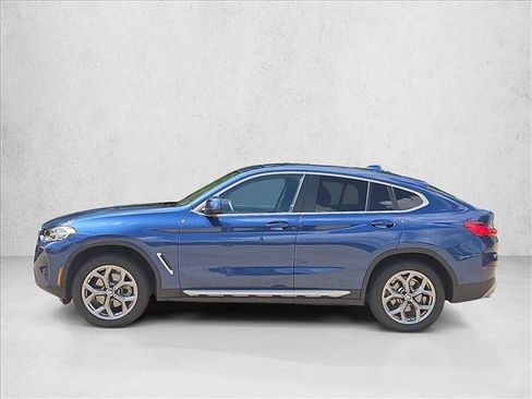 Used 2025 BMW X4 xDrive30i AWD/4WD image 9