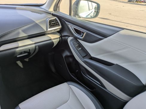 Used 2022 Subaru Forester Limited w/ Popular Package #2 image 20