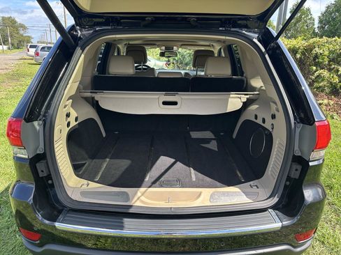 Used 2014 Jeep Grand Cherokee Limited AWD/4WD image 23
