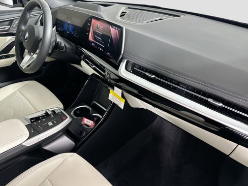 New 2026 BMW X1 xDrive28i w/ Technology Package image 28