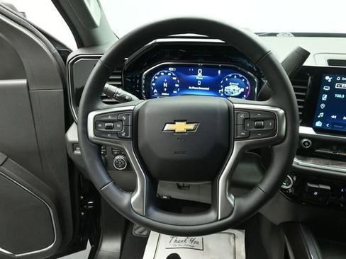Used 2024 Chevrolet Silverado 2500 LTZ w/ LTZ Plus Package AWD/4WD image 15