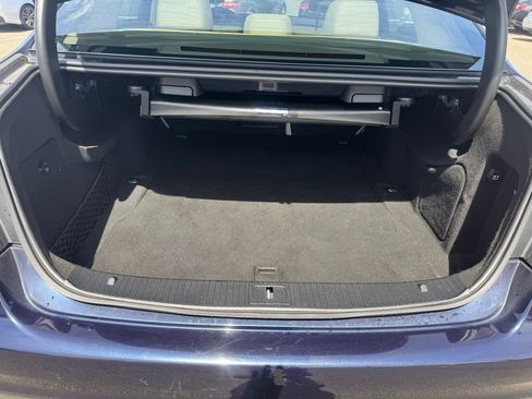 Used 2016 Mercedes-Benz E 350 4MATIC Sedan image 34
