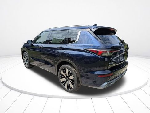 New 2026 Mitsubishi Outlander SEL FWD image 6
