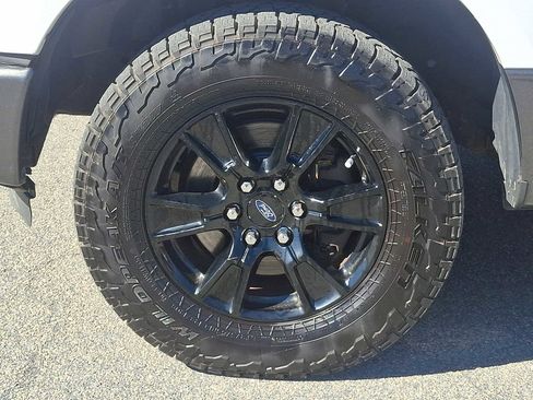 Used 2016 Ford F150 XLT w/ Equipment Group 302A Luxury image 9