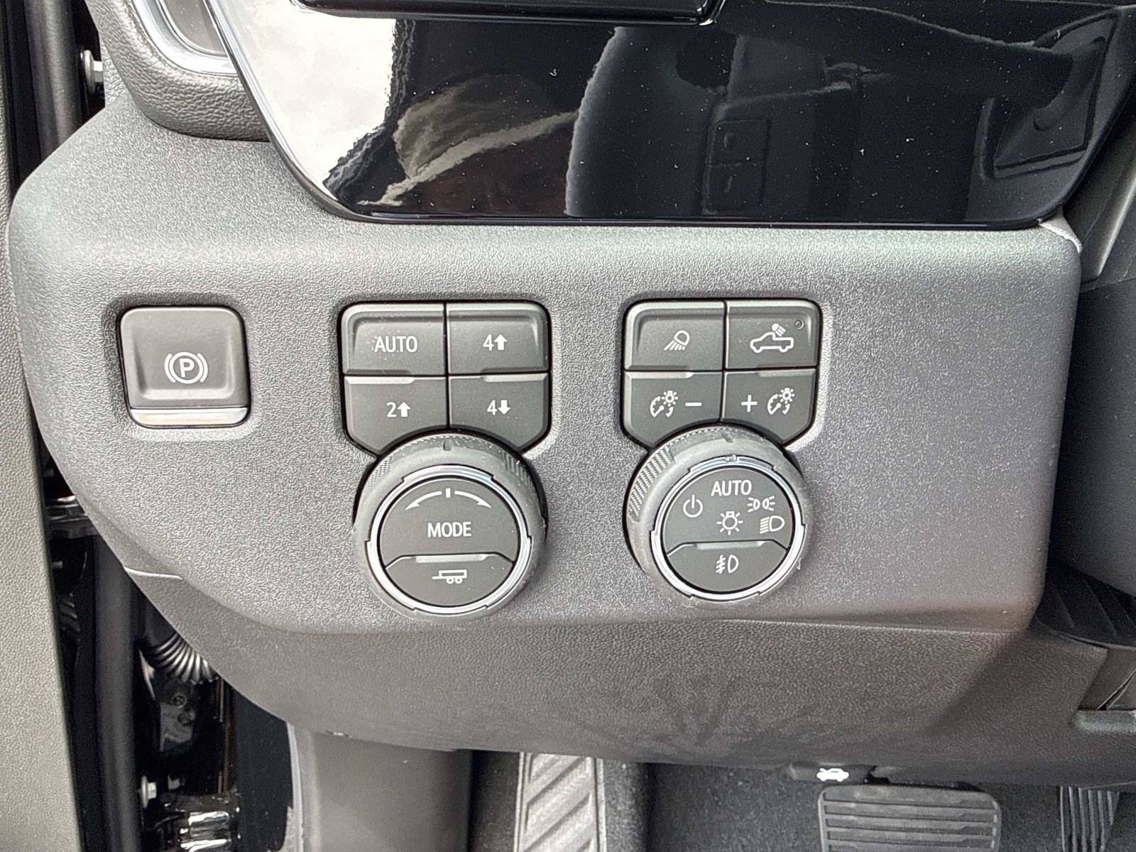 New 2026 Chevrolet Silverado 1500 RST w/ Safety Package AWD/4WD image 29