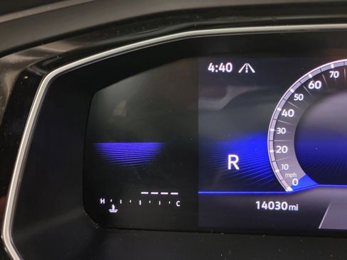 Used 2024 Volkswagen Jetta SE w/ Panoramic Sunroof Package image 26