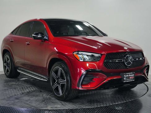 Used 2025 Mercedes-Benz GLE 450 4MATIC Coupe w/ Winter Package image 3