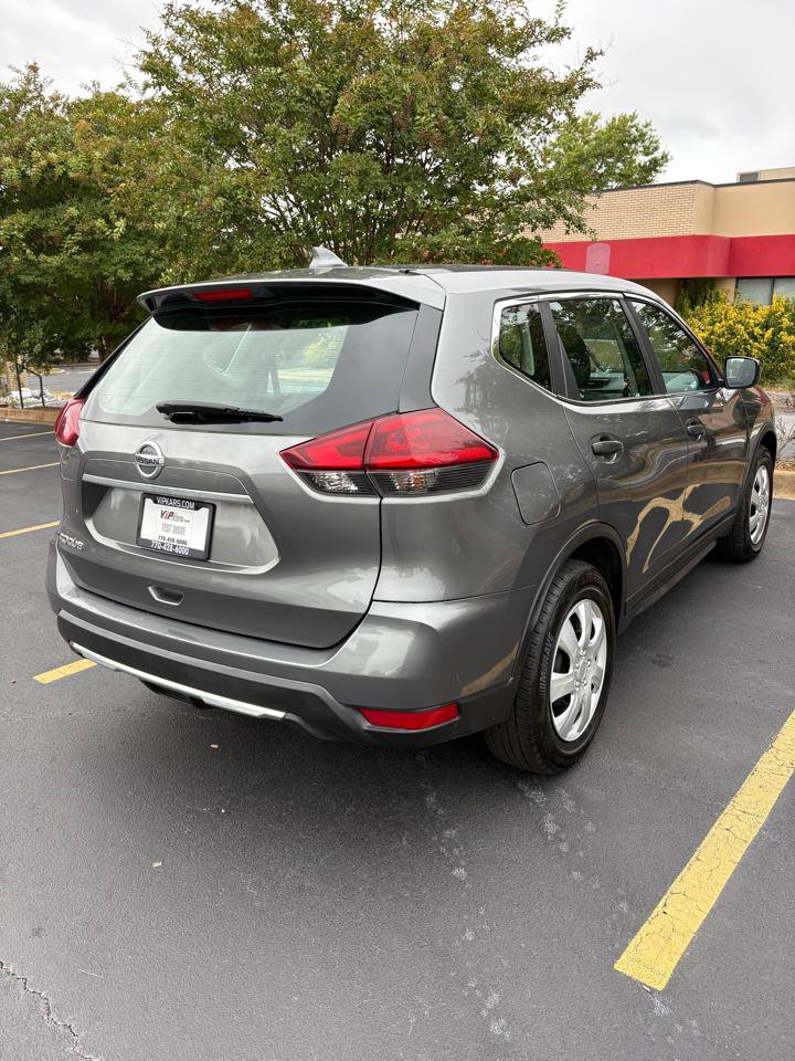 Used 2018 Nissan Rogue S FWD image 5