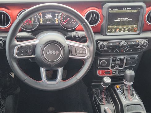 Used 2018 Jeep Wrangler Unlimited Rubicon AWD/4WD image 27