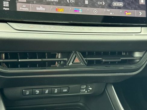 New 2026 Dodge Charger R/T AWD/4WD image 17